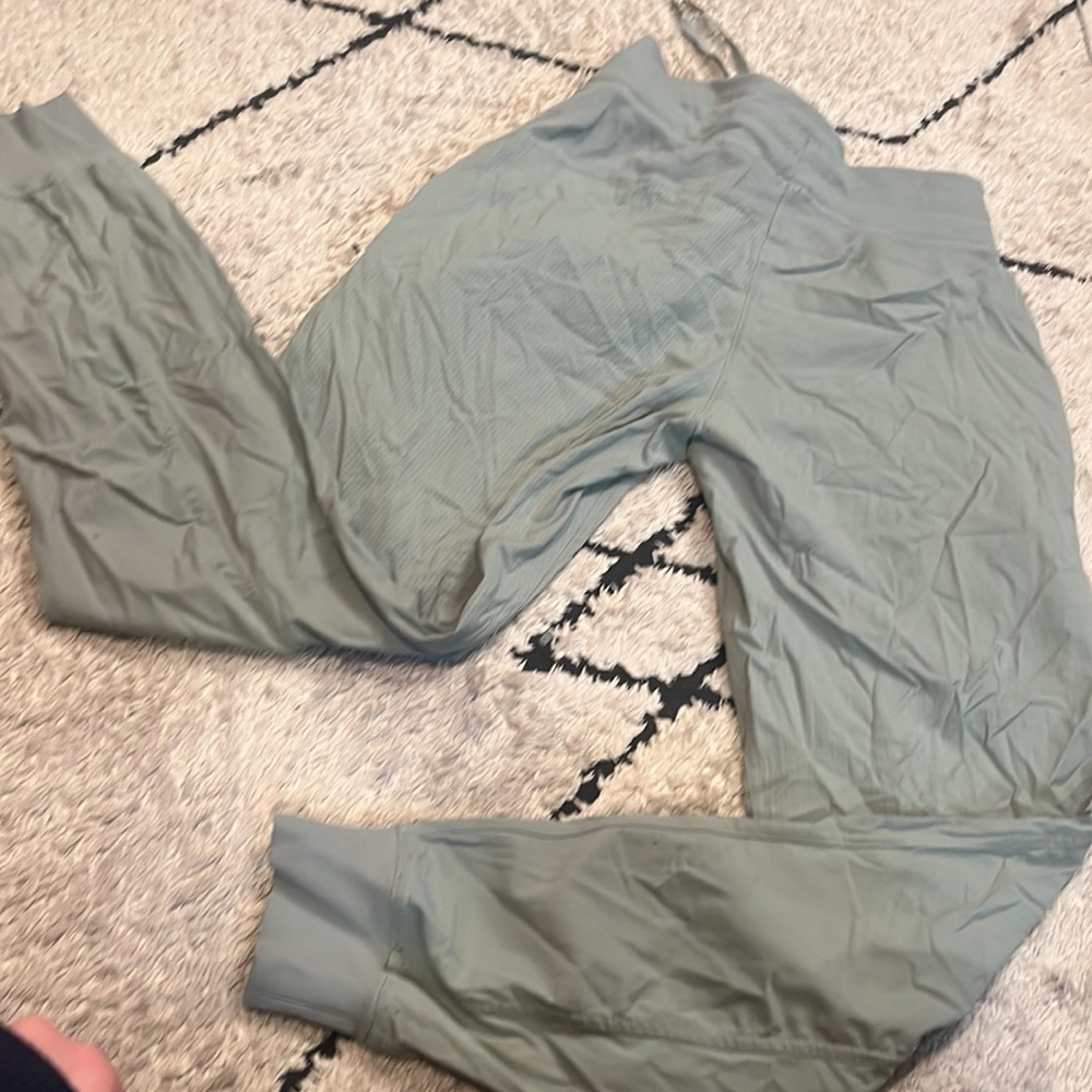- lululemon Dance Studio Mid-Rise Jogger
Full Length 4 - Picture 7 of 7